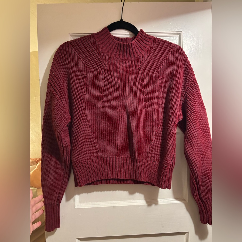 525 America knit sweater maroon red lightly worn soft 100% cotton